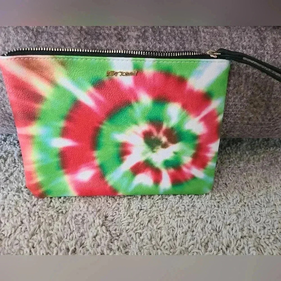 Betsey Johnson Tie Dye Wristlet - Picture 1 of 4
